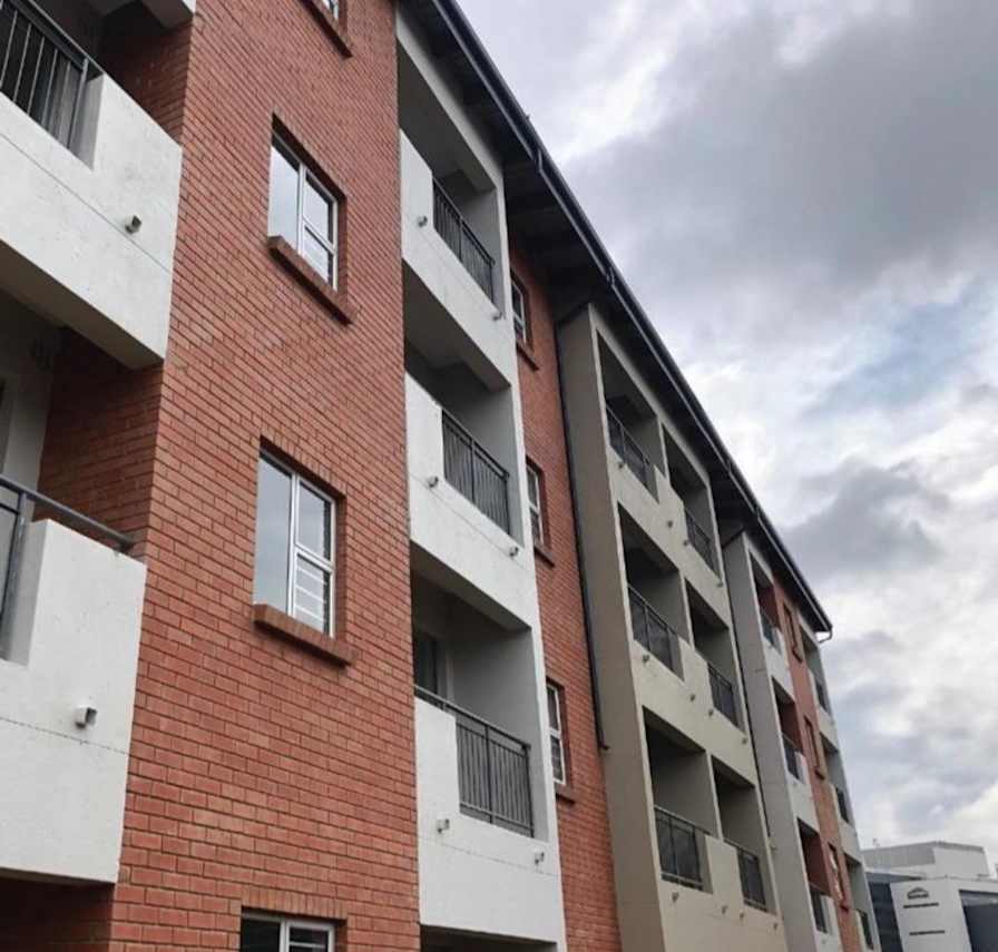 Private room to rent in share house Church Street, Midrand, Gauteng