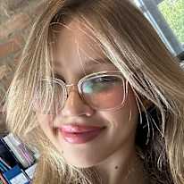 Photo of Eloise Stander