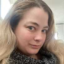 Photo of Stacey Guay