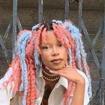 Photo of Robyn