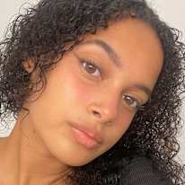 Photo of Schariya Davenport
