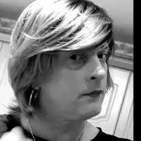 Photo of Ali Hampton