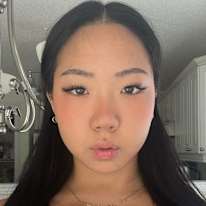 Photo of Evelyn