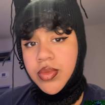Photo of Neomi