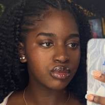 Photo of Gizelle Russell