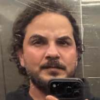 Photo of Amin Moradilarki