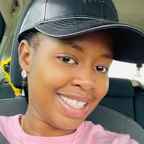 Photo of Hlengiwe