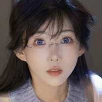 Photo of Karen Hong Hoang
