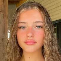 Photo of oceane