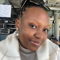 Photo of Hlengiwe