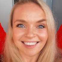 Photo of Tracey Marshall