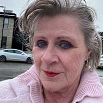 Photo of Mary Lou Campbell