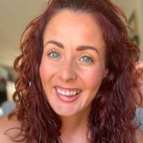 Photo of Deanne Rutherford