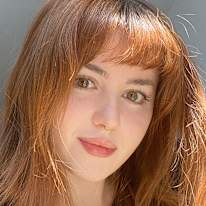 Photo of Rebecca Temple