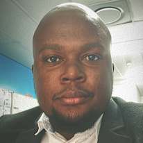 Photo of Lloyd Masuku