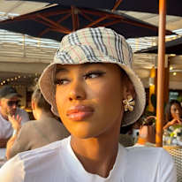 Photo of Angeline Nichol
