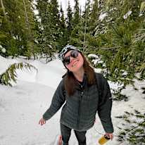 Photo of Cassie Dealy