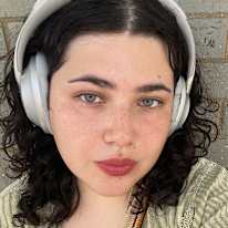 Photo of Mira Riquelme