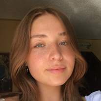 Photo of Alexis Knight