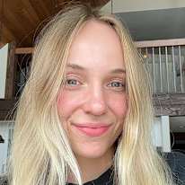 Photo of Abi