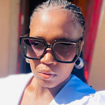 Photo of Sandisiwe Hlazo