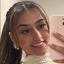 Photo of Jasleen Gill
