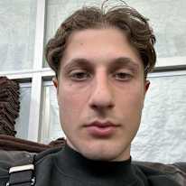 Photo of Roozbeh