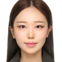 Photo of Lina Yoo