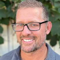 Photo of Brandon Peele