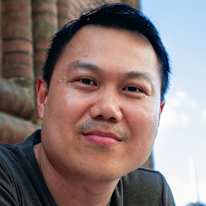 Photo of Lee