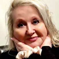 Photo of Jelena Raleigh