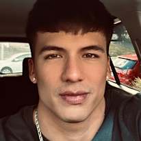 Photo of Carlos Flores