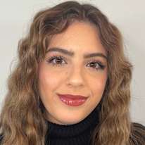 Photo of Mariana Araujo