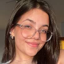 Photo of Alina Khan