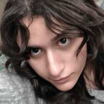 Photo of Ada Mahdavi