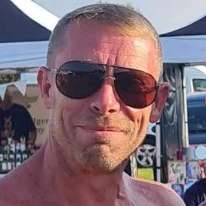 Photo of Lee