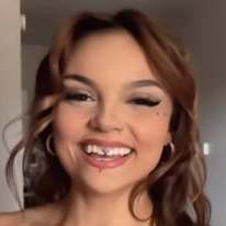Photo of Elana