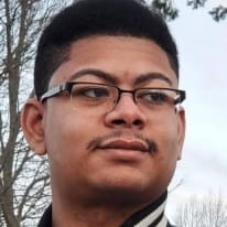 Photo of Dennis Flores