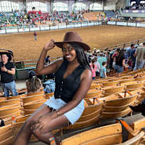 Photo of Omphemetse shaz