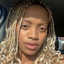 Photo of Michaela Schoeman