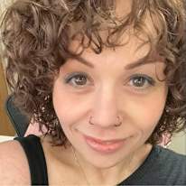 Photo of Robyn Gibson