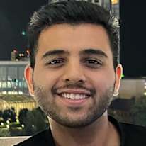 Photo of Shrey Bhatt