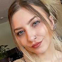 Photo of Daphne Lee
