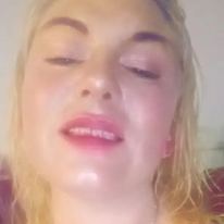 Photo of Sara Anderton