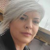 Photo of Laura