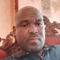 Photo of Moshe Modisakeng