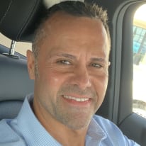 Photo of Les