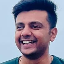 Photo of Shubham Vakharia