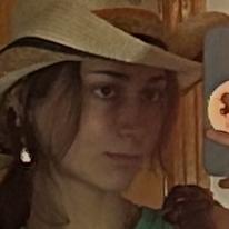 Photo of Julianne Makowka