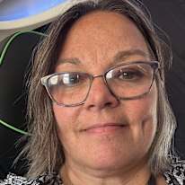 Photo of Crystal Thompson